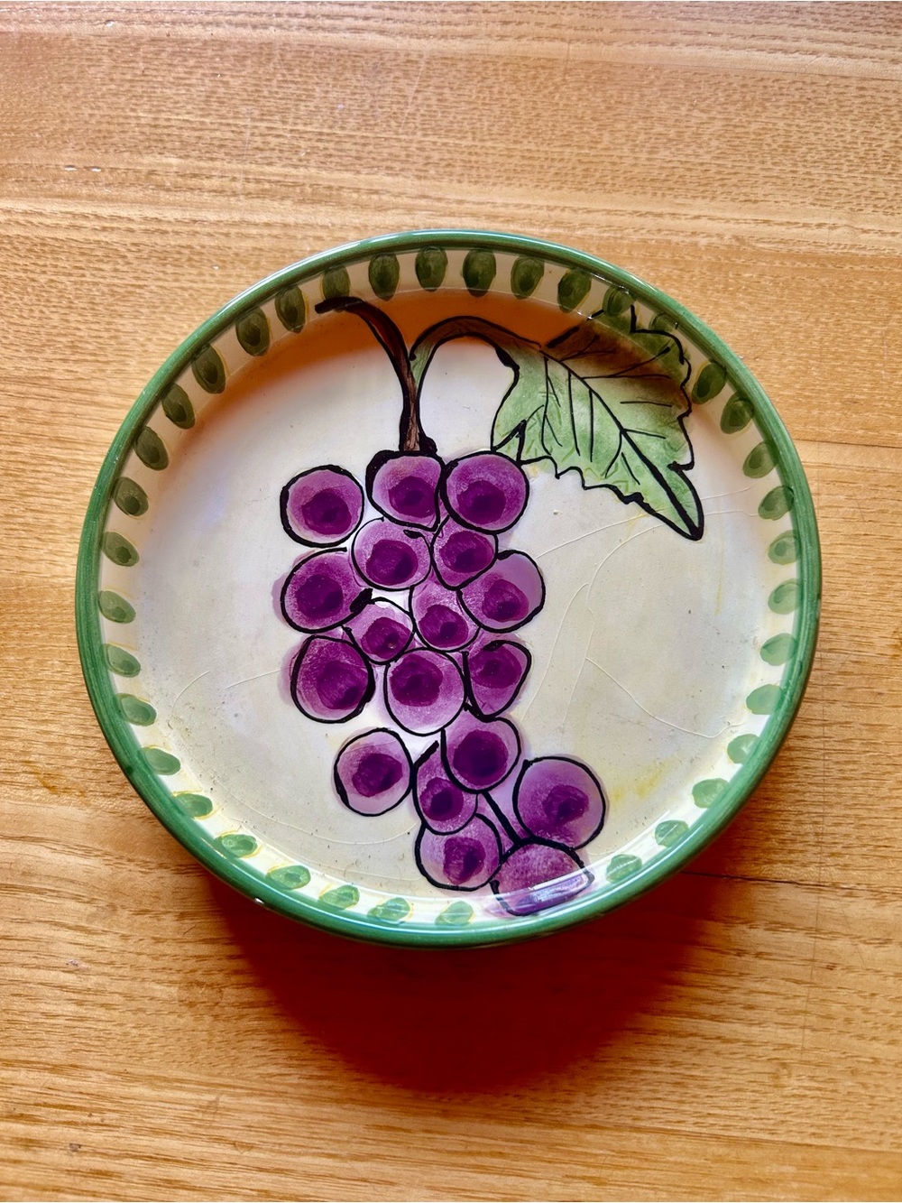 Hand-Painted Purple Grapes 🍇 Ceramic Plate -